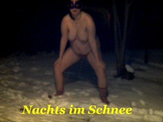 Nachts im Schnee